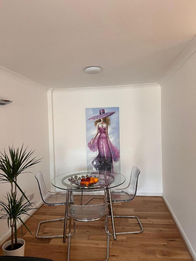 Meridian Stays Canary Wharf Close To Excel And O2 London Exterior photo