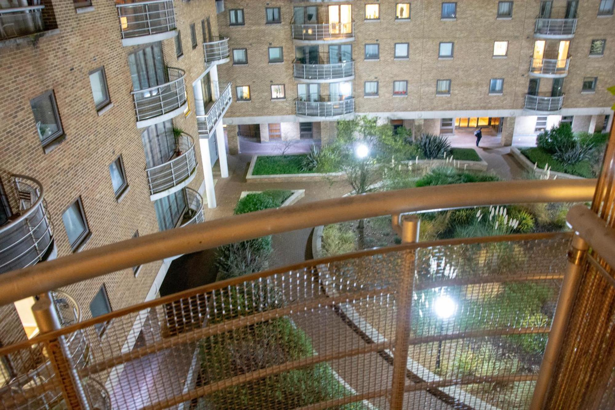 Meridian Stays Canary Wharf Close To Excel And O2 London Exterior photo